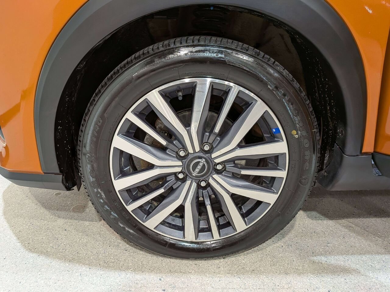 Nissan Kicks 2024 Orange Val-David - photo #31