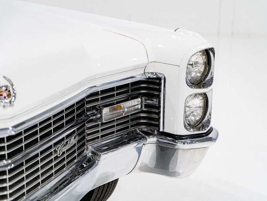 Cadillac Fleetwood 1966 1966 Blanc