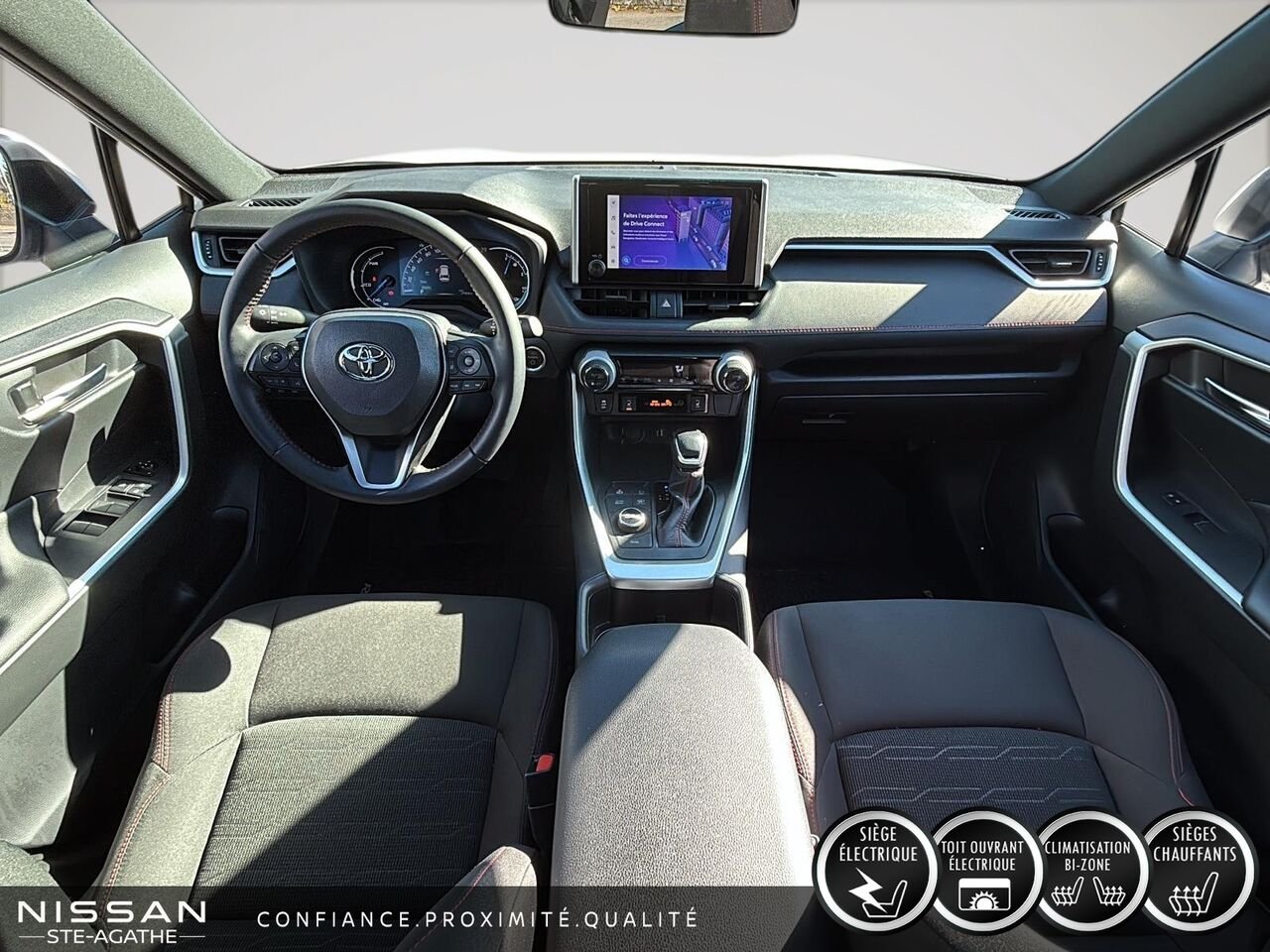 Toyota RAV4 hybride rechargeable 2025 Blanc Saint-Jérôme - photo #9