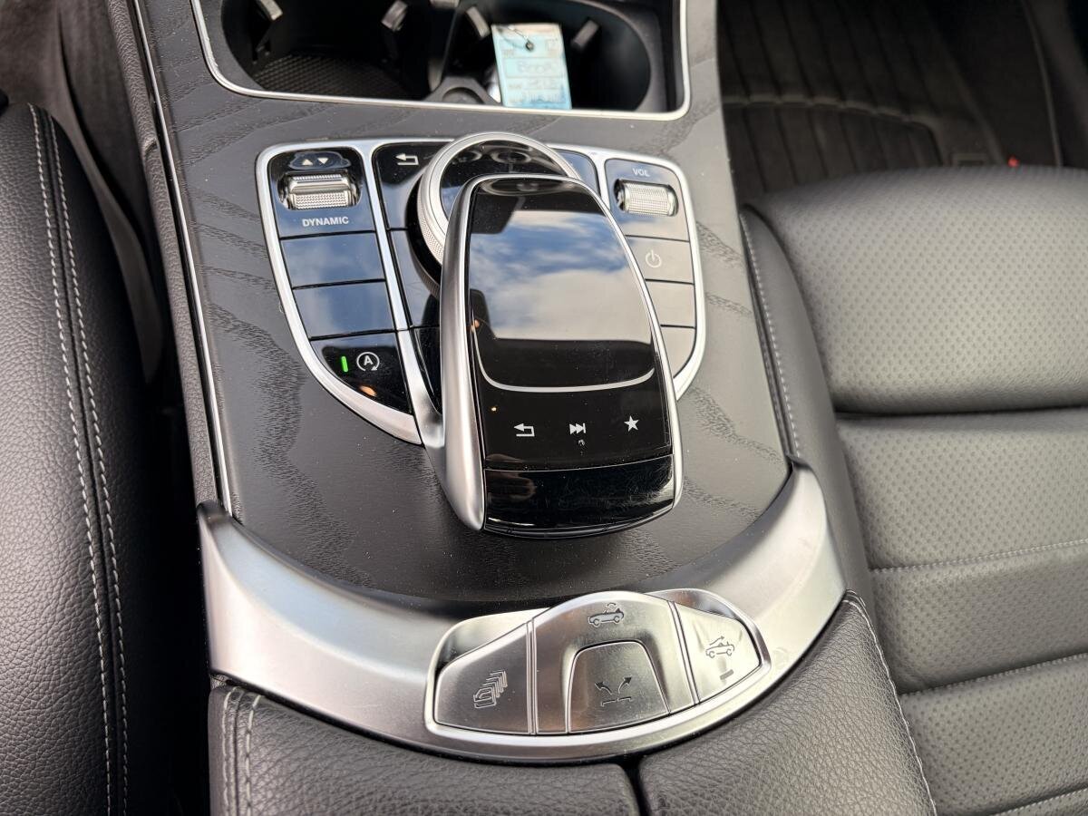 Mercedes-Benz C 300 2018 Noir  - photo #17