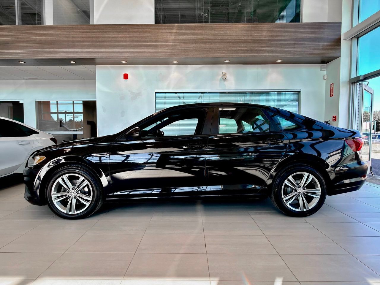 Volkswagen Jetta 2021 Noir Notre-Dame-des-Prairies - photo #7