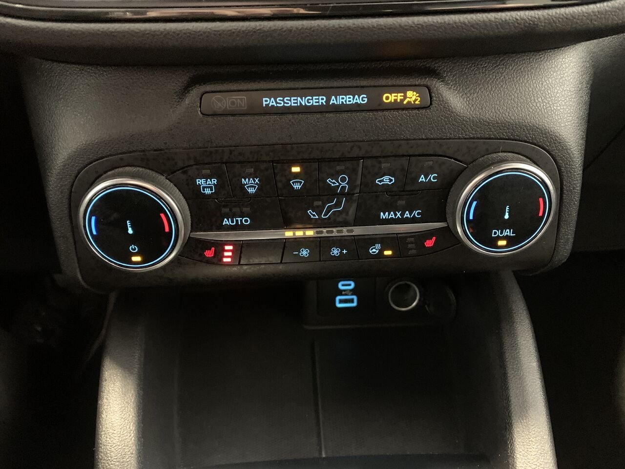 Ford Escape ESCAPE ST-LINE HYBRIDE AWD 2023 Rouge Châteauguay - photo #32