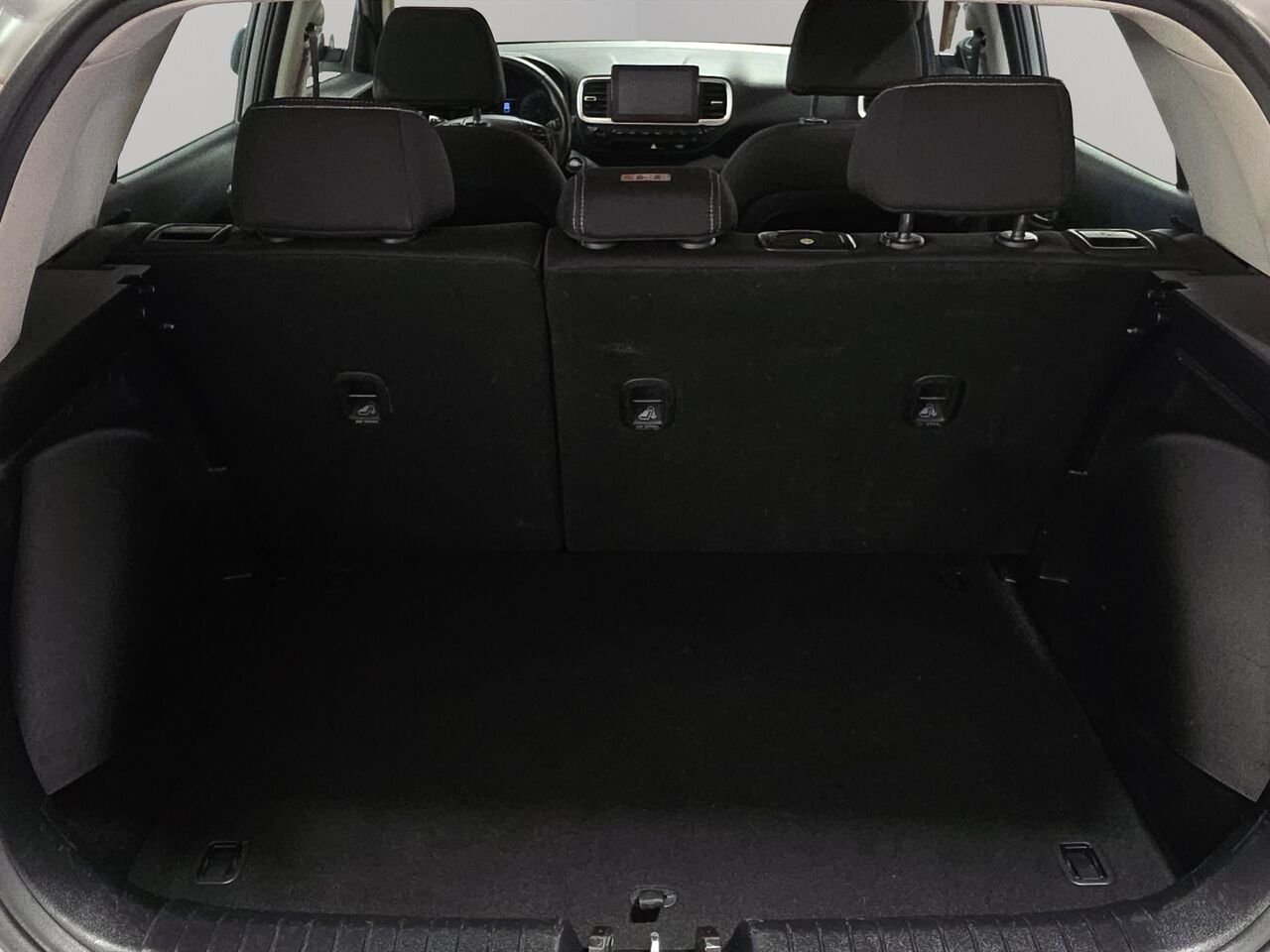 2021 Hyundai Venue Preferred IVT, volant chauffant, commande audio au volant, Apple Carplay Silver Val-David - photo #20