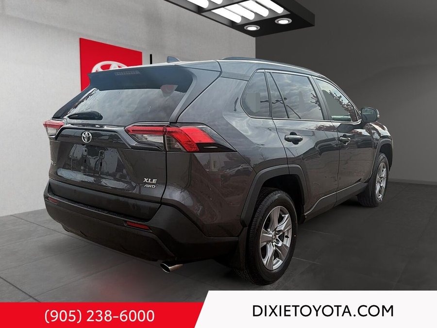 2023 Toyota RAV4 XLE AWD Grey