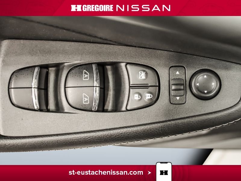 2021 Nissan Maxima White Saint-Eustache - photo #26