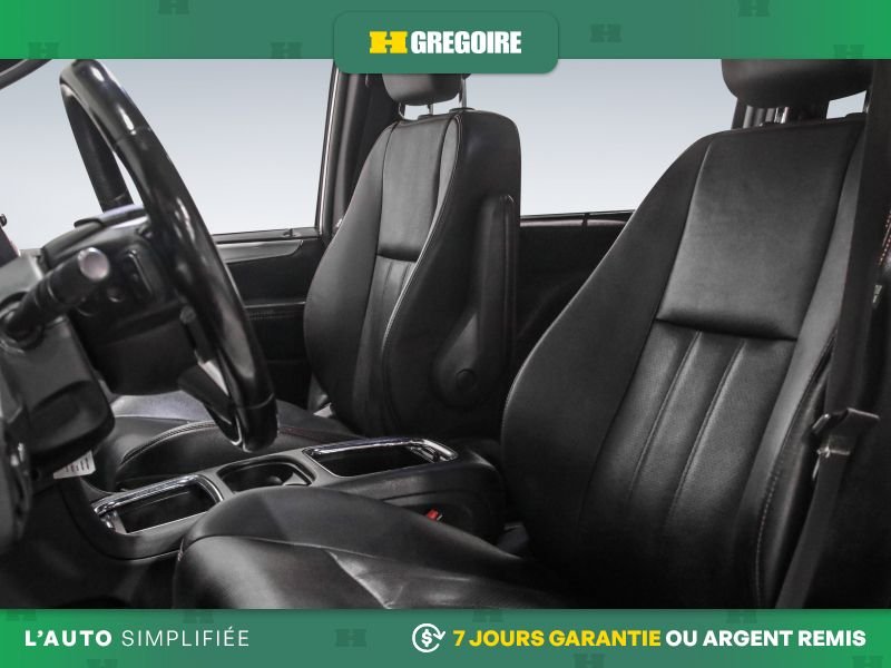 2020 Dodge GR Caravan White Laval - photo #13