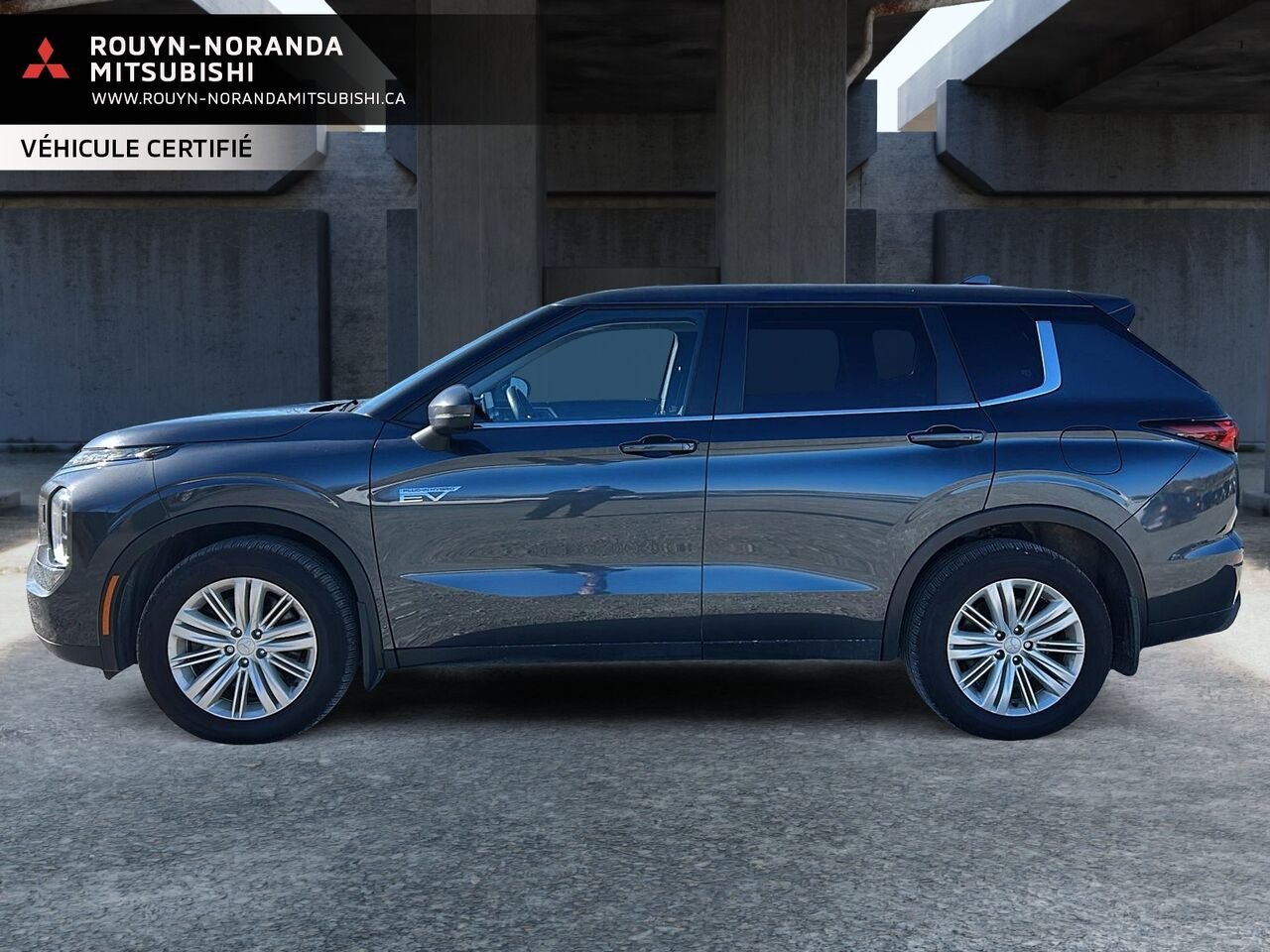 Mitsubishi Outlander PHEV ES S-AWC 2024 Gris Rouyn-Noranda - photo #2