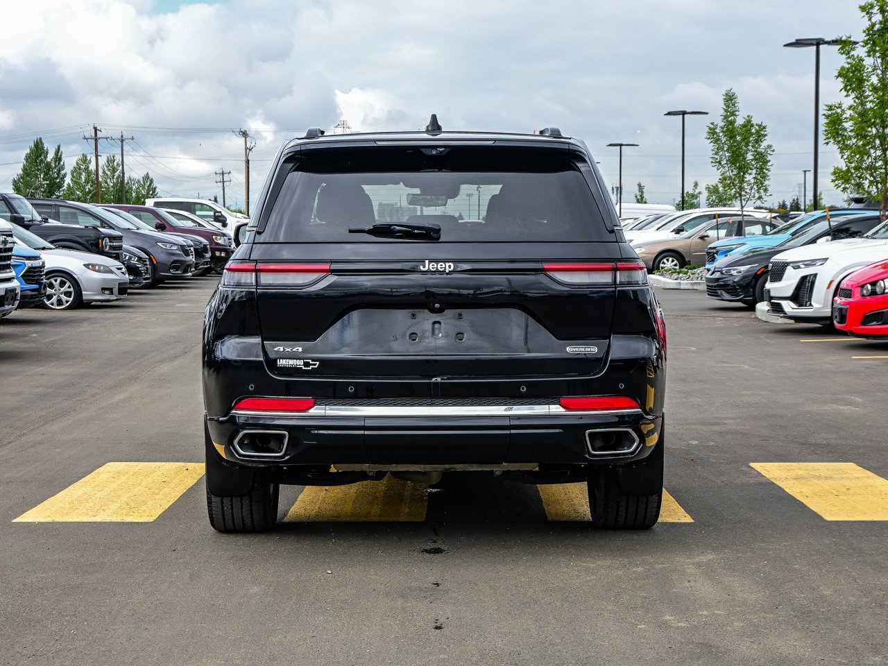 2023 Jeep Grand Cherokee Overland 4x4 Black Sherwood Park - photo #11