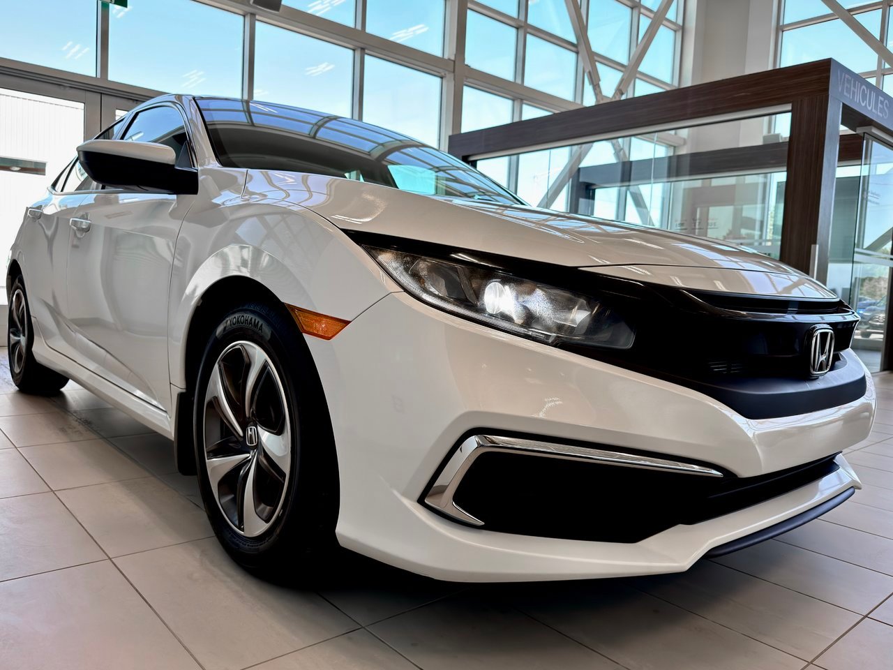2019 Honda Civic Sedan White Notre-Dame-des-Prairies - photo #6