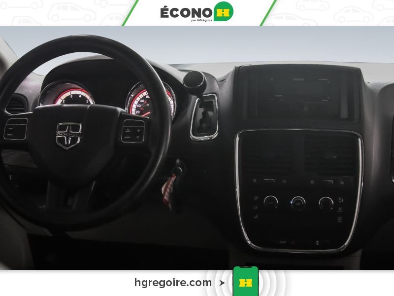 2018 Dodge GR Caravan Grey Laval - photo #12