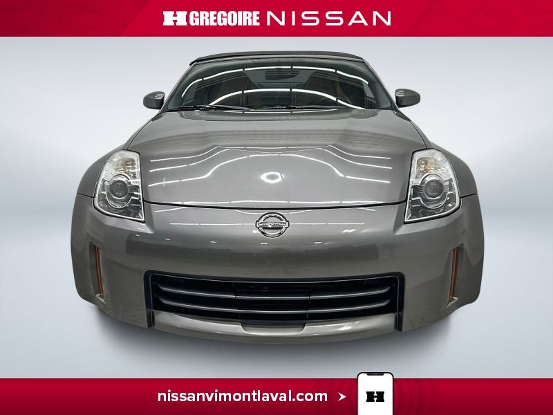 2008 Nissan 350Z Grey Laval - photo #1
