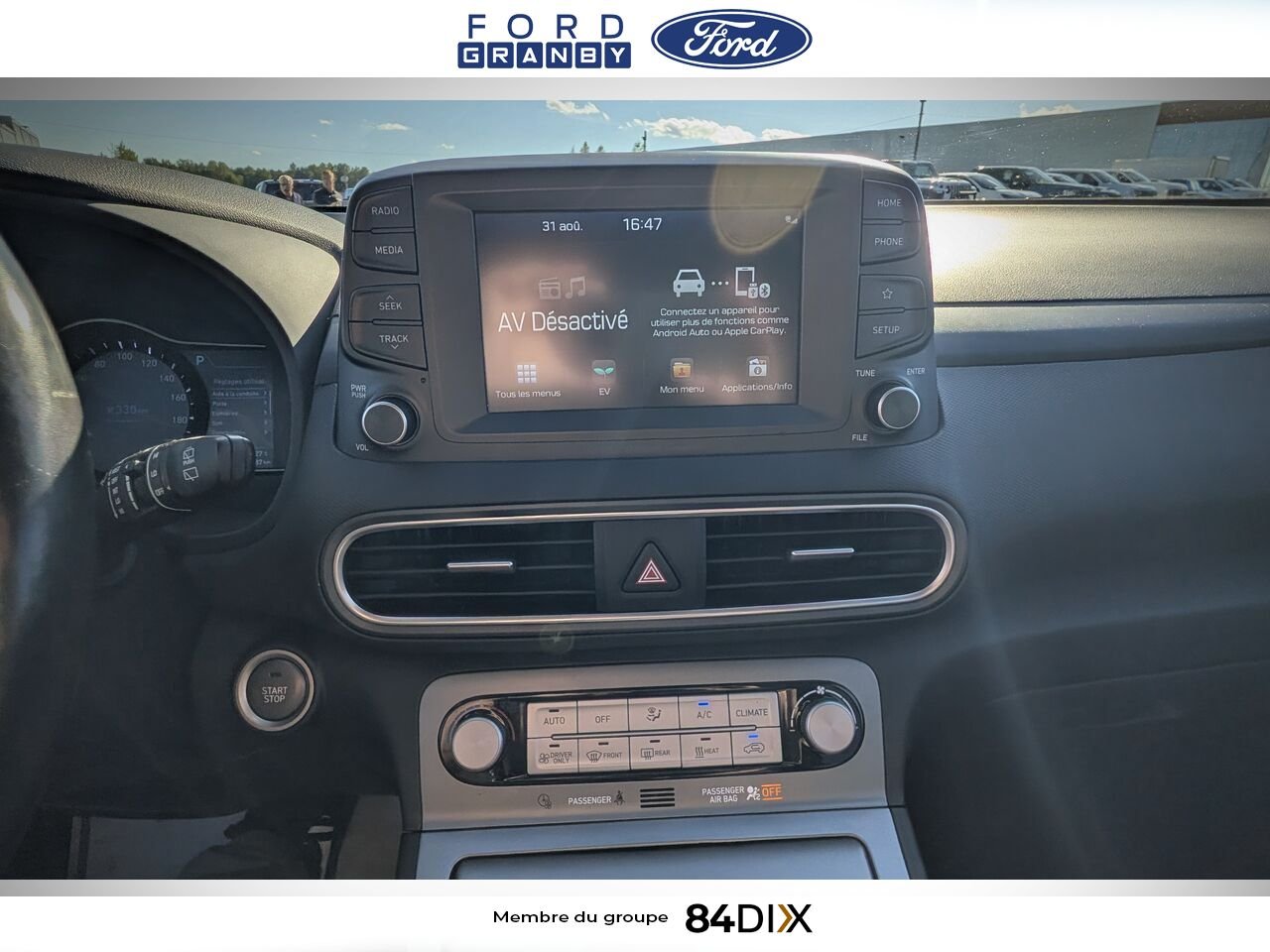 2021 Hyundai Kona Electric White Granby - photo #15