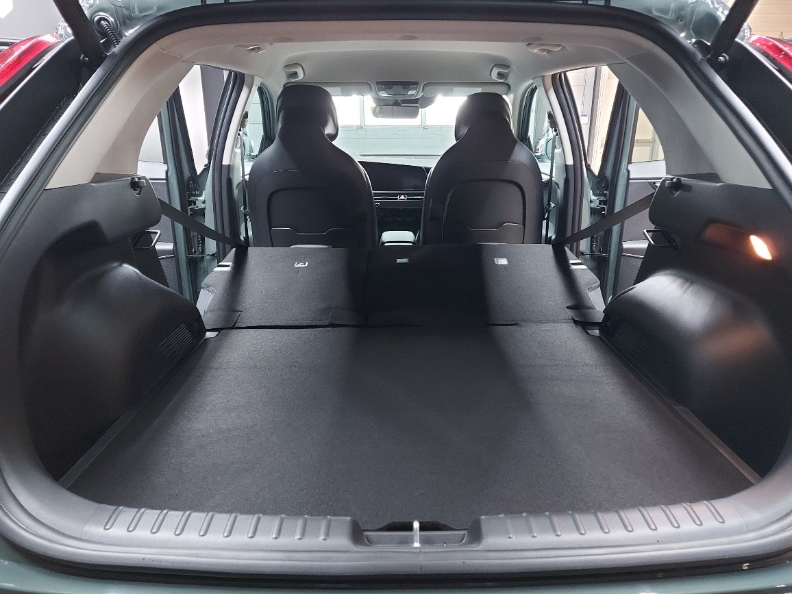 Kia Niro électrique 2026 Vert paysage urbain Blainville - photo #10