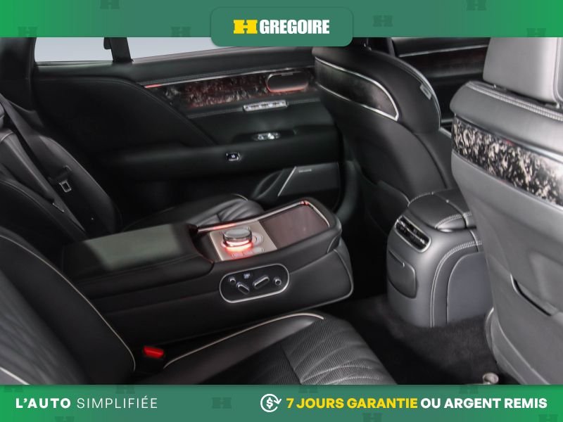 Genesis G90 2023 Noir Blainville - photo #31