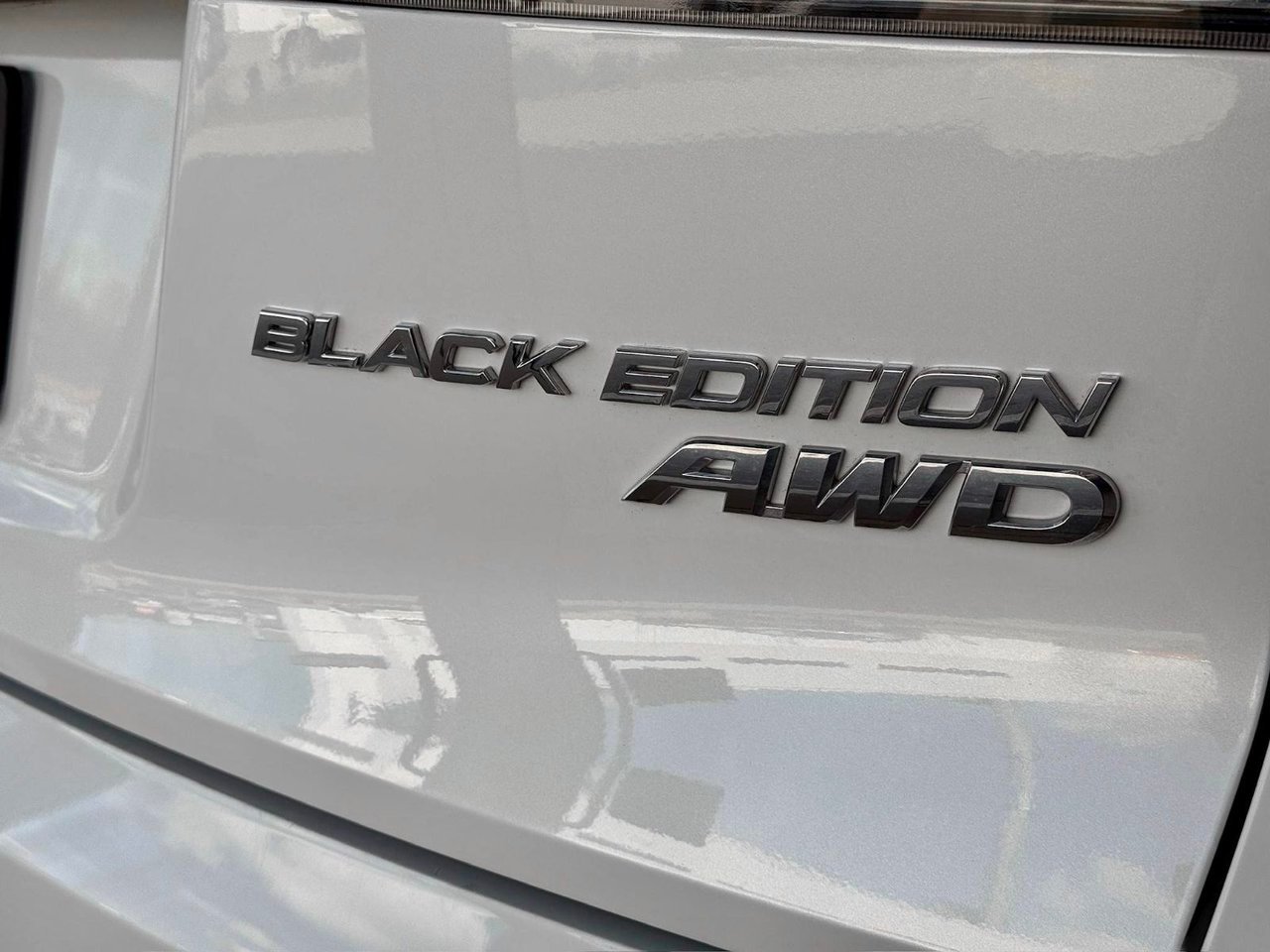 2022 Honda Pilot White Notre-Dame-des-Prairies - photo #11