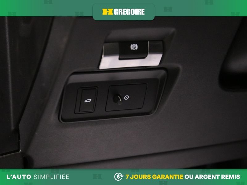 2023 Land Rover Range Rover Evoque Beige Blainville - photo #16