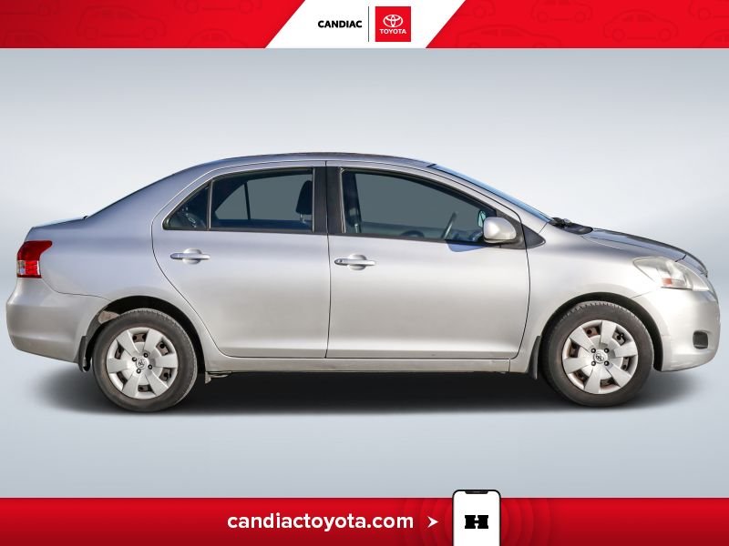 2012 Toyota Yaris Silver Saint-Eustache - photo #10