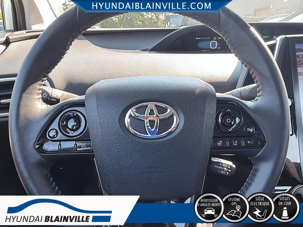 Toyota Prius Prime 2022 Blanc Blainville - photo #11