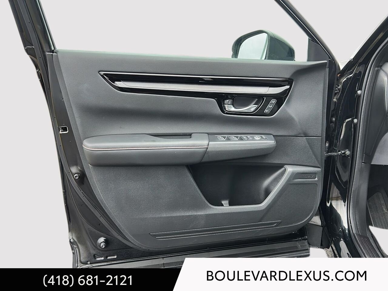 Honda CR-V hybride 138002A | Touring Traction Intégrale 2026 Noir Québec - photo #7
