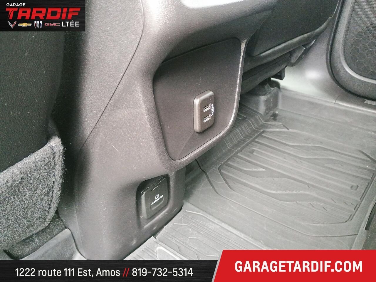 GMC Terrain SLT AWD 2024 Rouge Mont-Laurier - photo #12