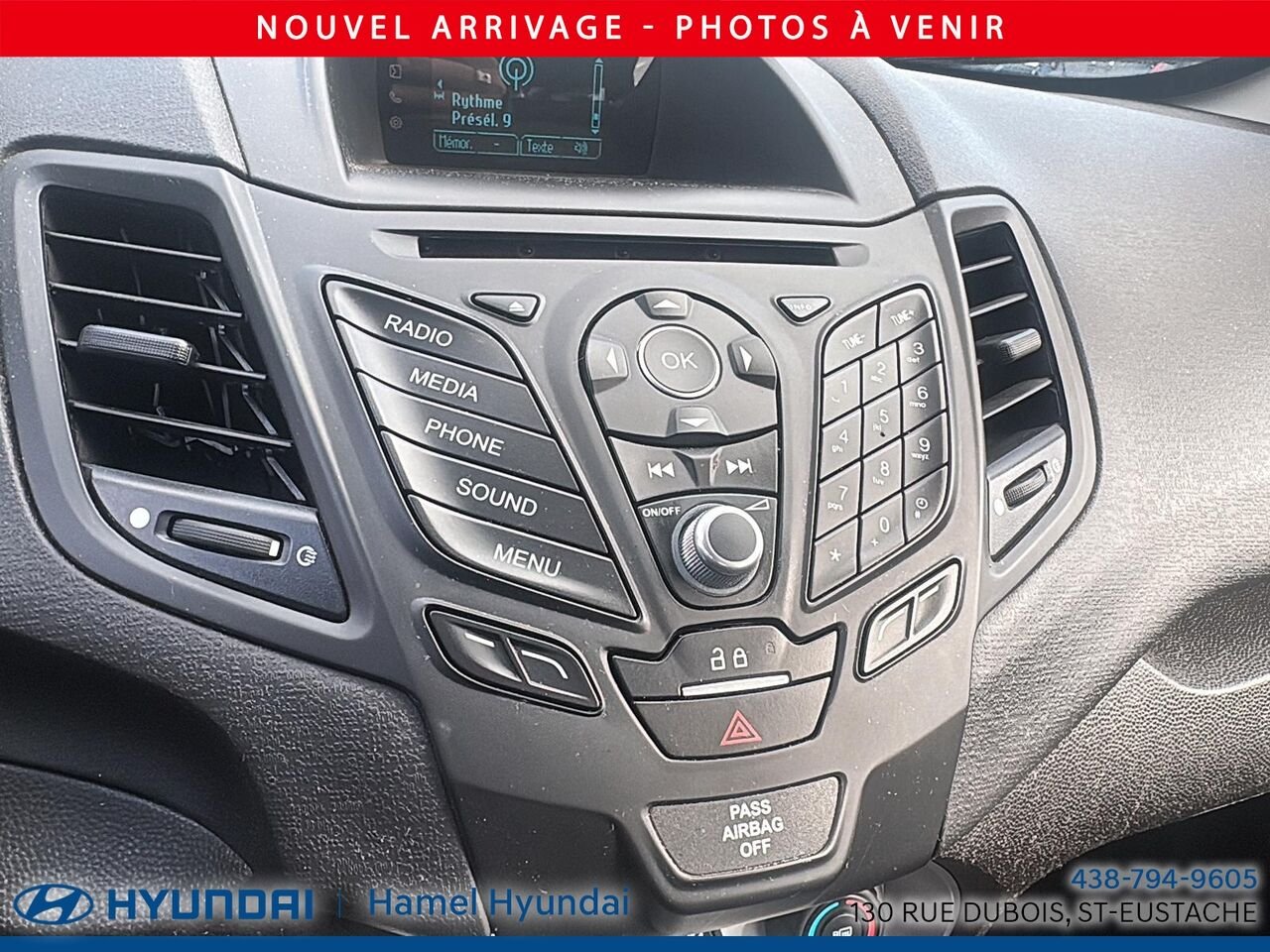 2015 Ford Fiesta Grey Saint-Eustache - photo #13