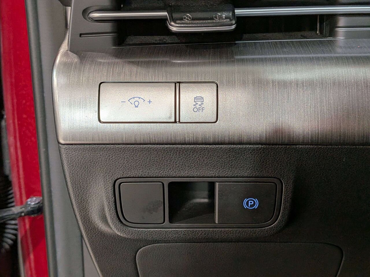 2024 Hyundai Kona Electric Preferred FWD Red Val-David - photo #30