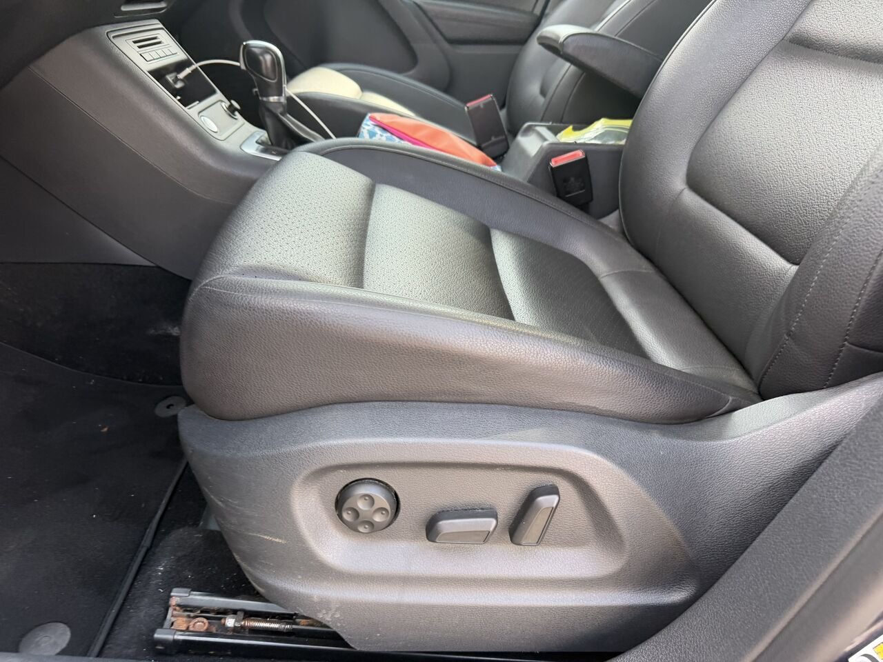 2017 Volkswagen Tiguan Comfortline 4MOTION Blue Laval - photo #19