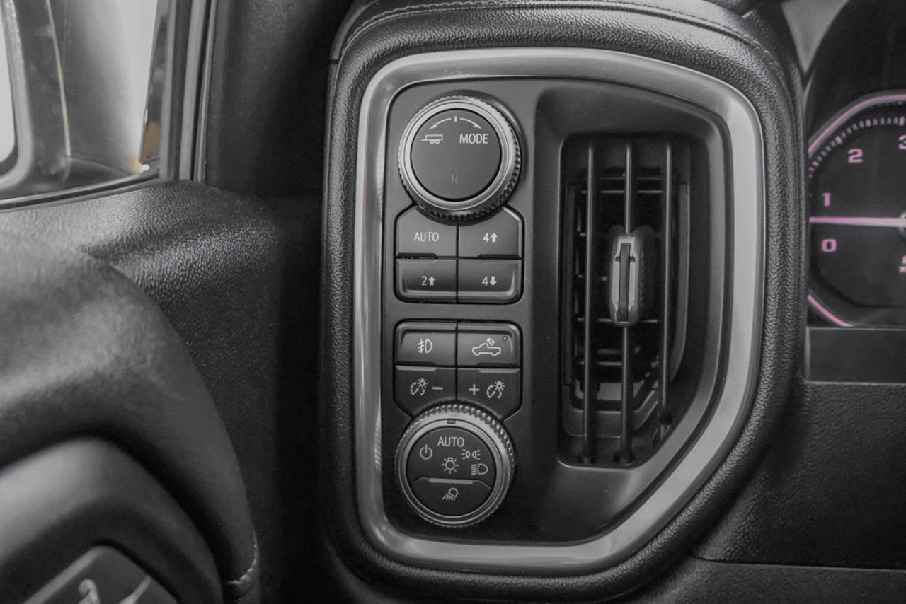 2021 GMC Sierra 1500 4WD Crew Cab 147 Denali Black Sherwood Park - photo #19