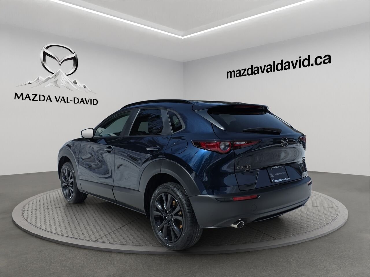 Mazda CX-30 GS AWD 2.5 S Kuro AWD, Toit ouvrant, Sièges en similicuir, Barre de toit peintes. 2026 Bleu cristal foncé mica Val-David - photo #16