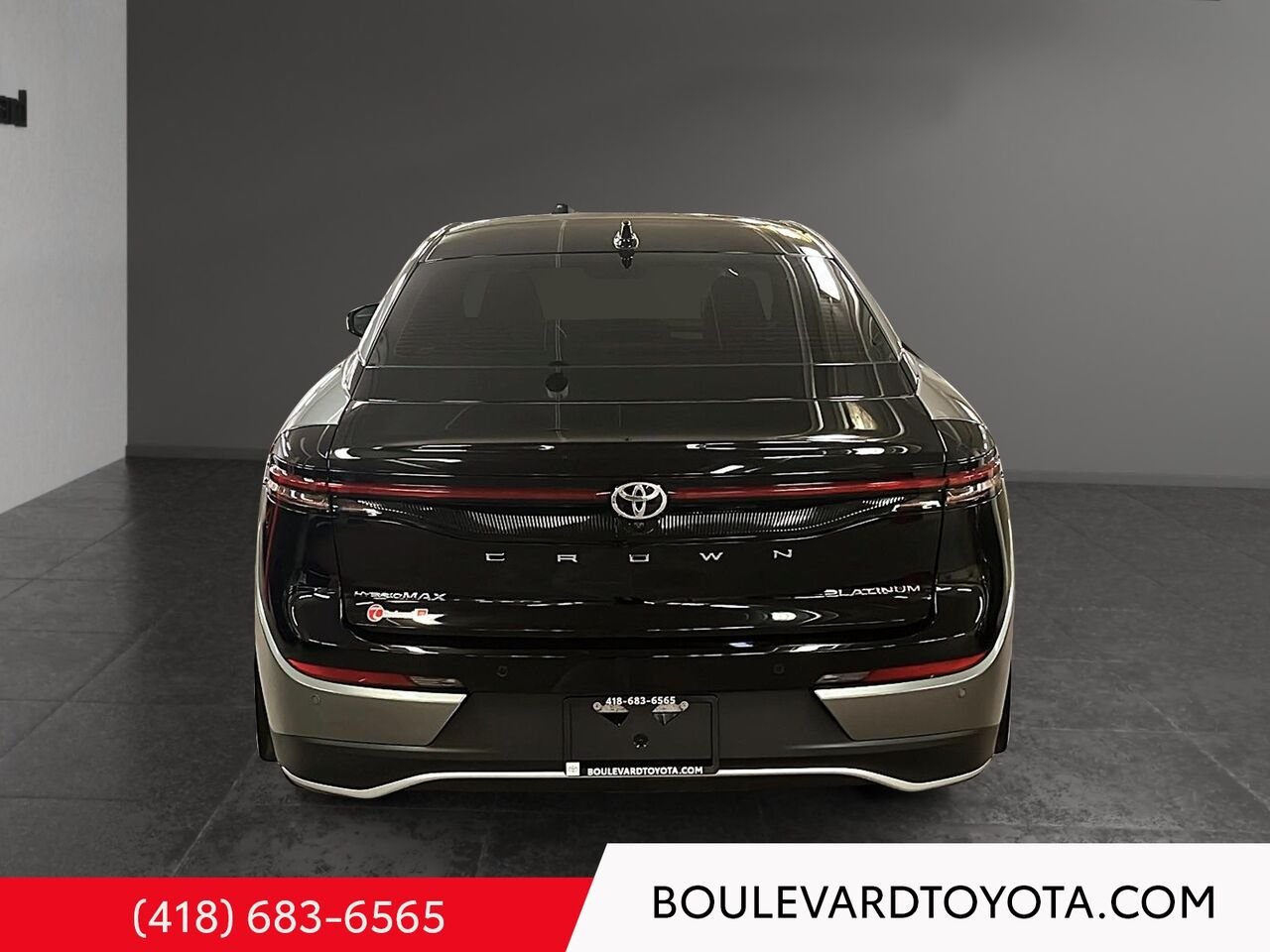 Toyota Crown 100517A-64 | PLATINUM, AWD 2023 Gris Québec - photo #4