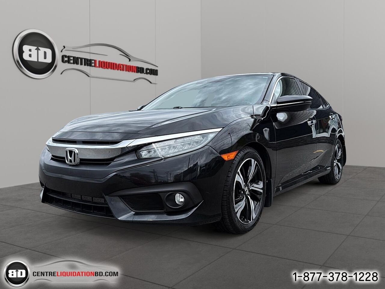 2017 HONDA CIVIC BERLINE TOURING AUTOMATIQUE | BD0383 Black Granby - photo #0