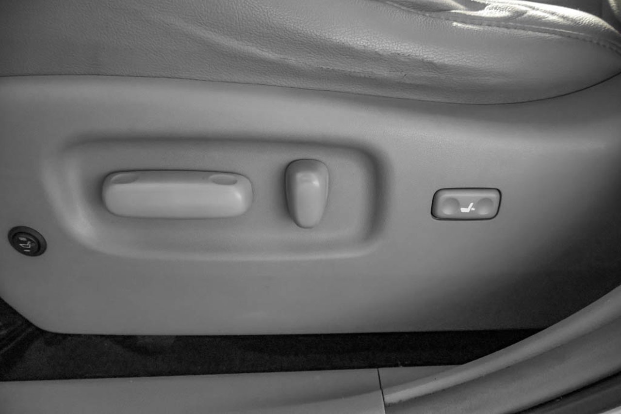 2012 Toyota Highlander 4WD 4dr Grey Sherwood Park - photo #14
