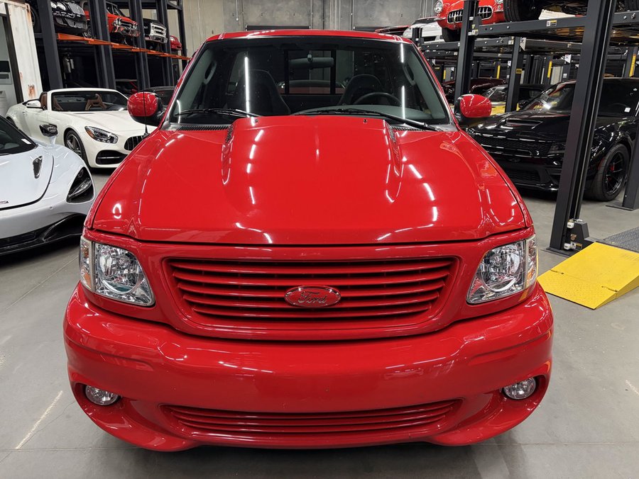 2004 Ford F-150 Heritage Lightning | Low Mileage | Paint Match Tonneau Cover | Remote Starter Red