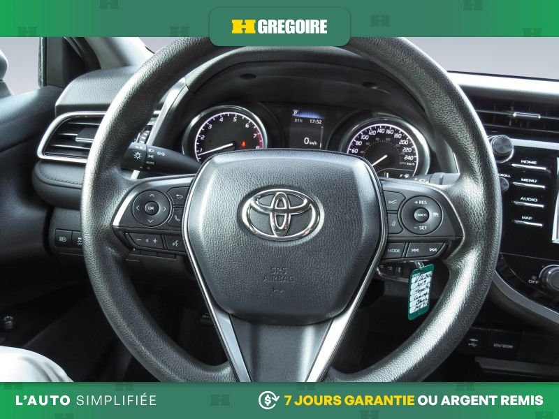 2019 Toyota Camry White Laval - photo #16