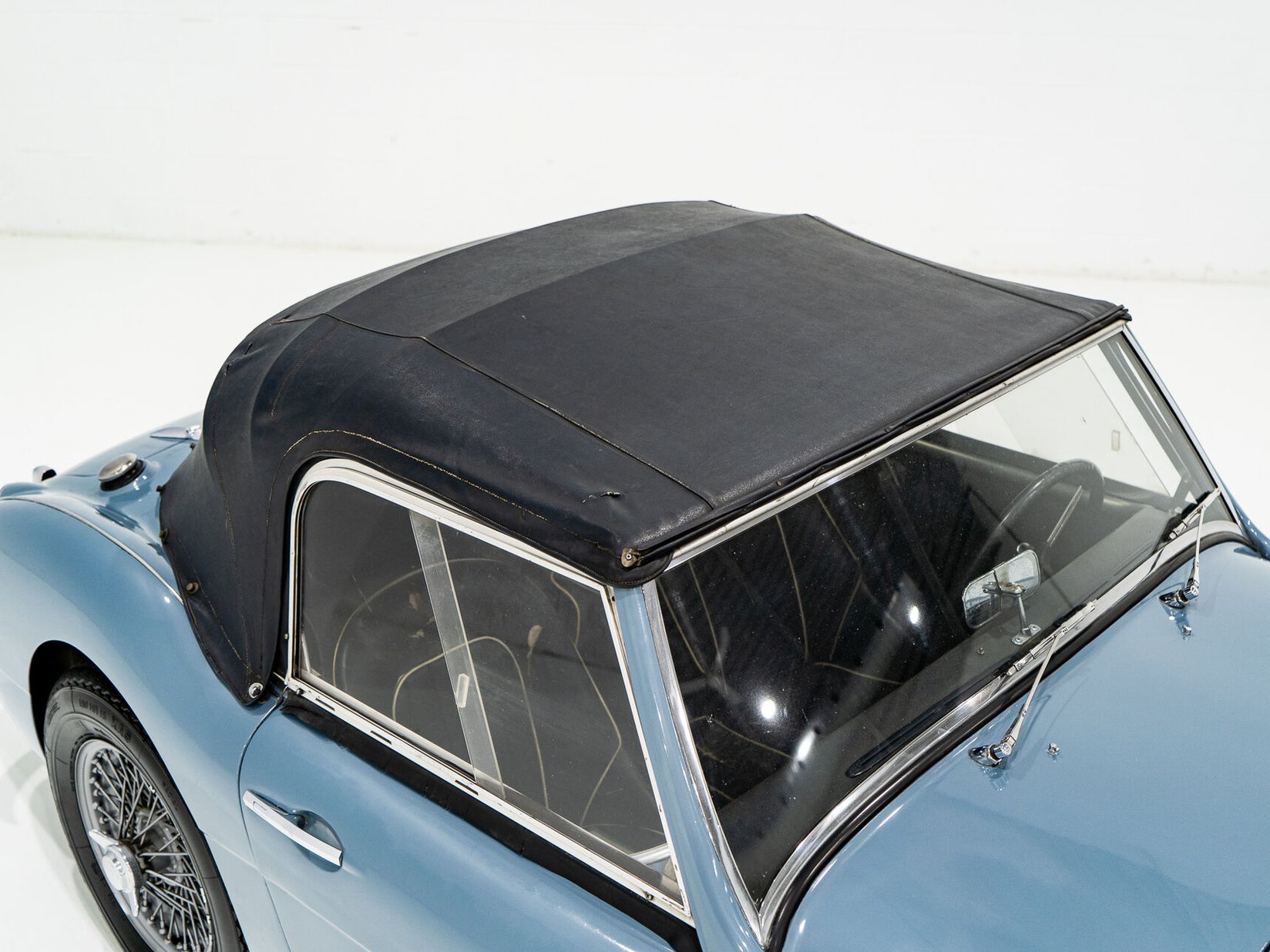 Austin Healey 3000 Recent drivetrain complete rebuild **PRIX EN USD** 1960 Bleu Montréal - photo #28