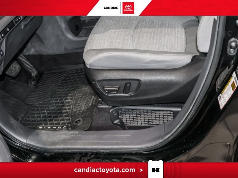 2024 Toyota Sienna Black Blainville - photo #16