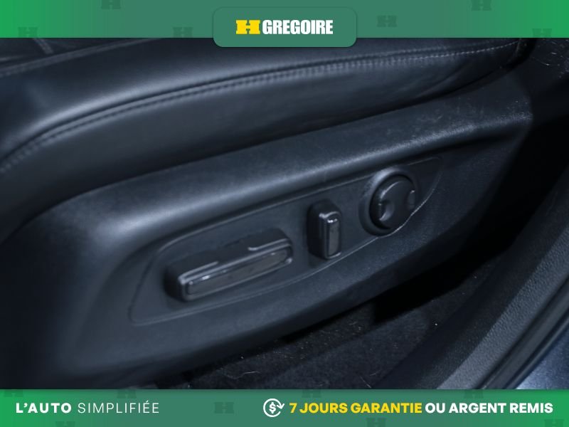 2023 Honda CRV Grey Blainville - photo #16