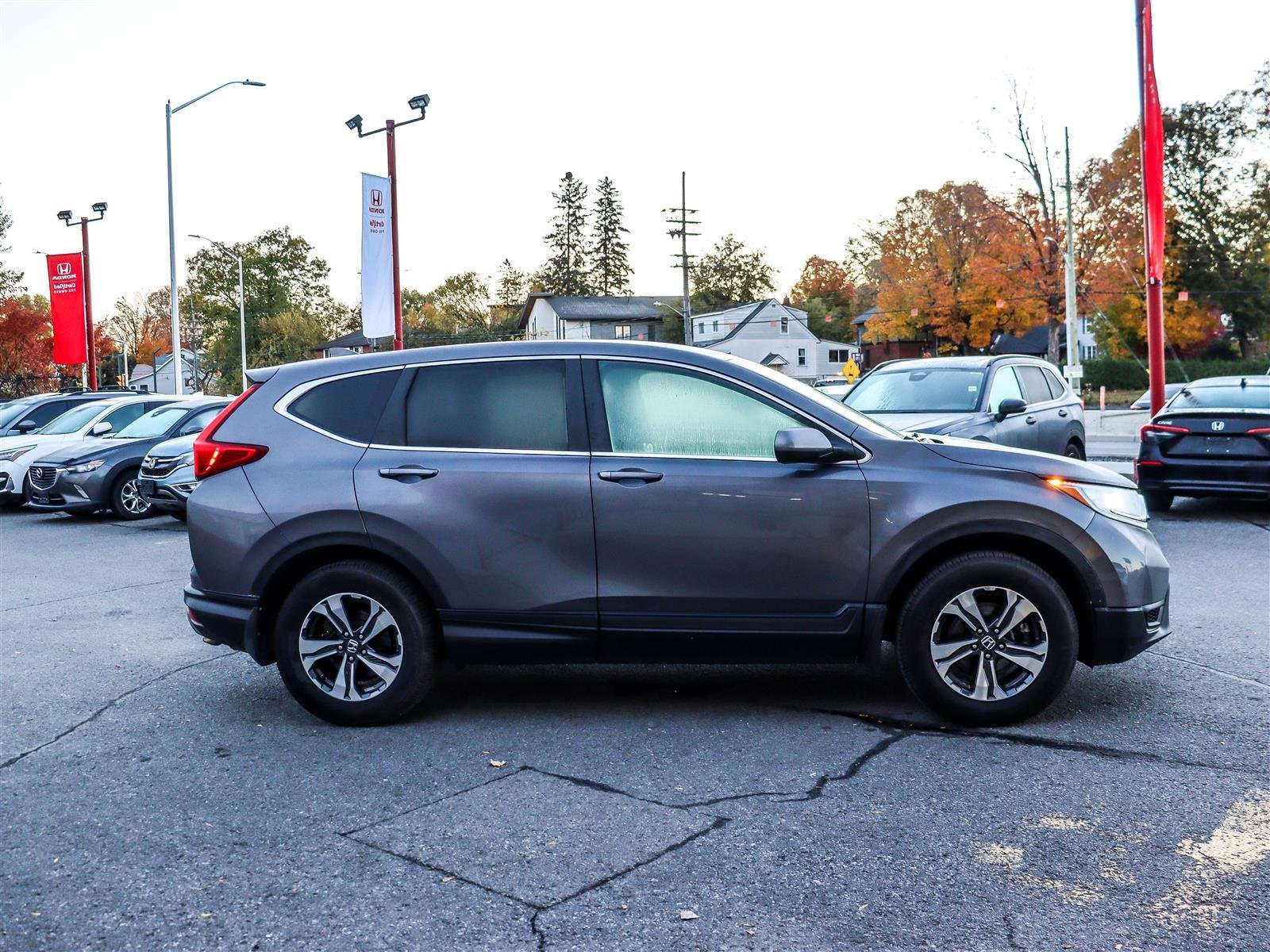 Honda CR-V LX 2018 Grey Ottawa & Gatineau - photo #2