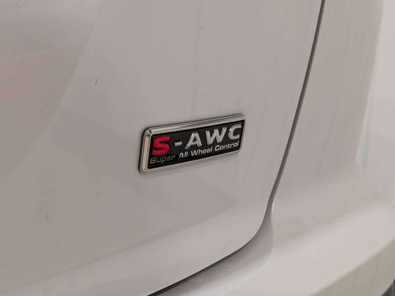 2025 Mitsubishi Eclipse Cross SEL S-AWC White Val-David - photo #35