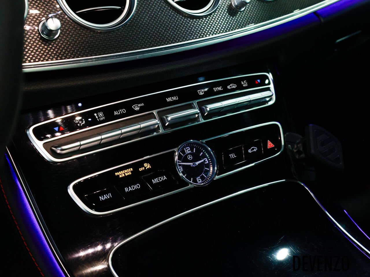 2019 Mercedes-Benz E-Class White Saint-Eustache - photo #21