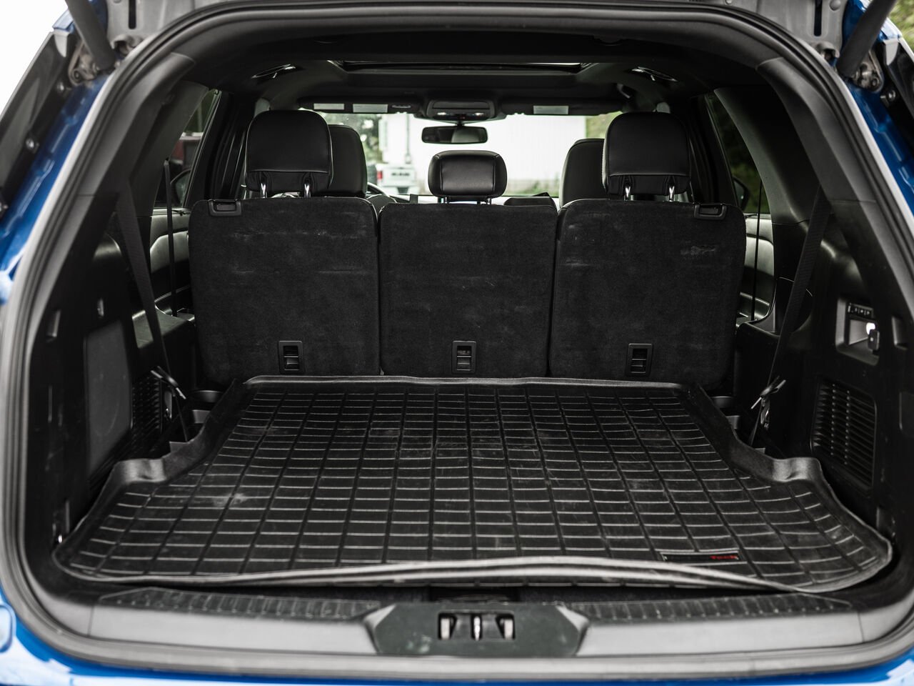 2021 Ford Explorer Blue Sainte-Julienne - photo #9