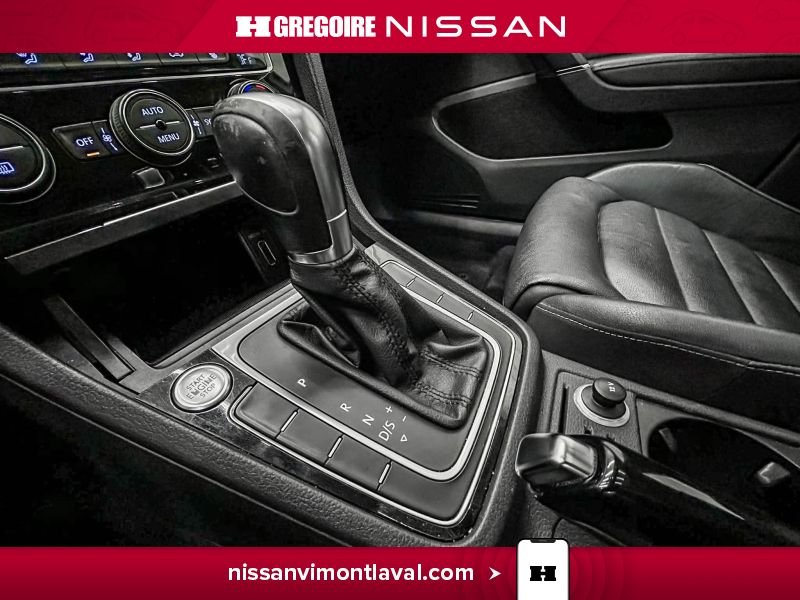 Volkswagen Golf VP3654 | Trendline AUTOMATIQUE 2015 Blanc Laval - photo #18