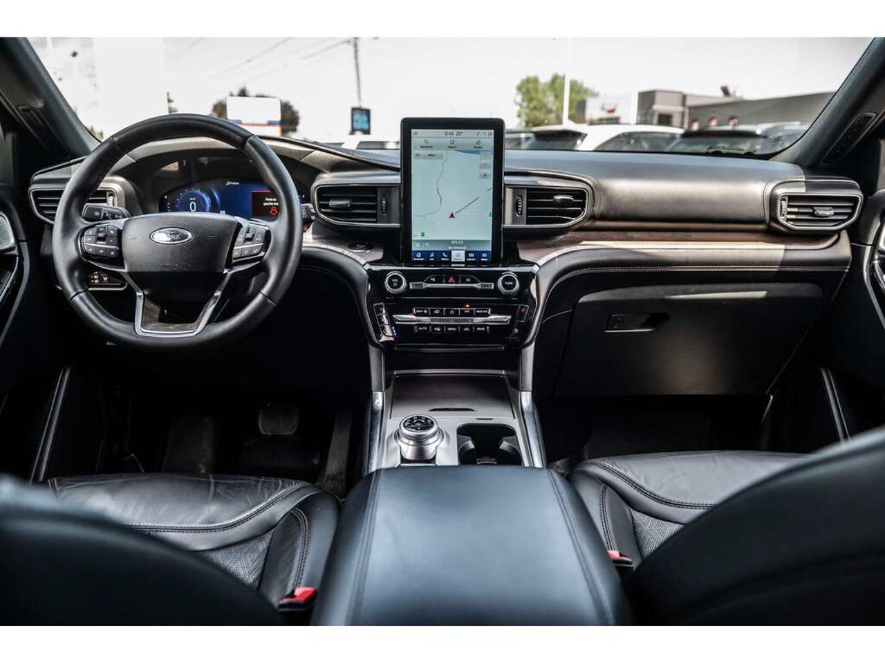 2023 Ford Explorer White Sainte-Julienne - photo #34
