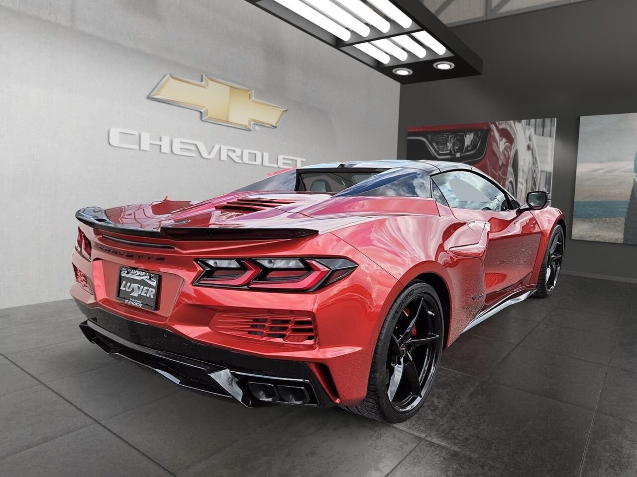 Chevrolet Corvette E-Ray cabriolet 2 portes avec 2LZ 2025 Rouge Saint-Hyacinthe - photo #4