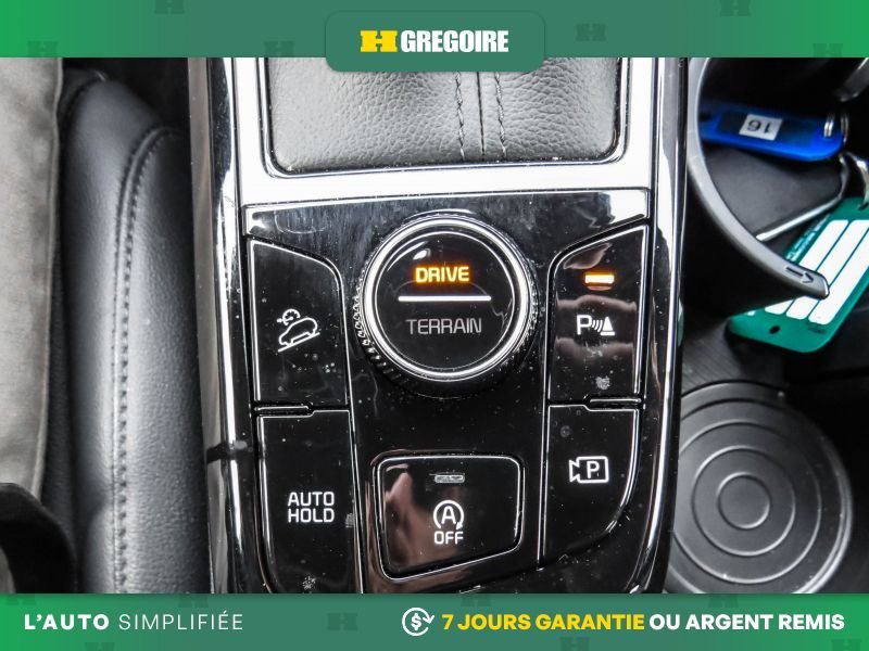 2025 Kia Sportage White Saint-Eustache - photo #20