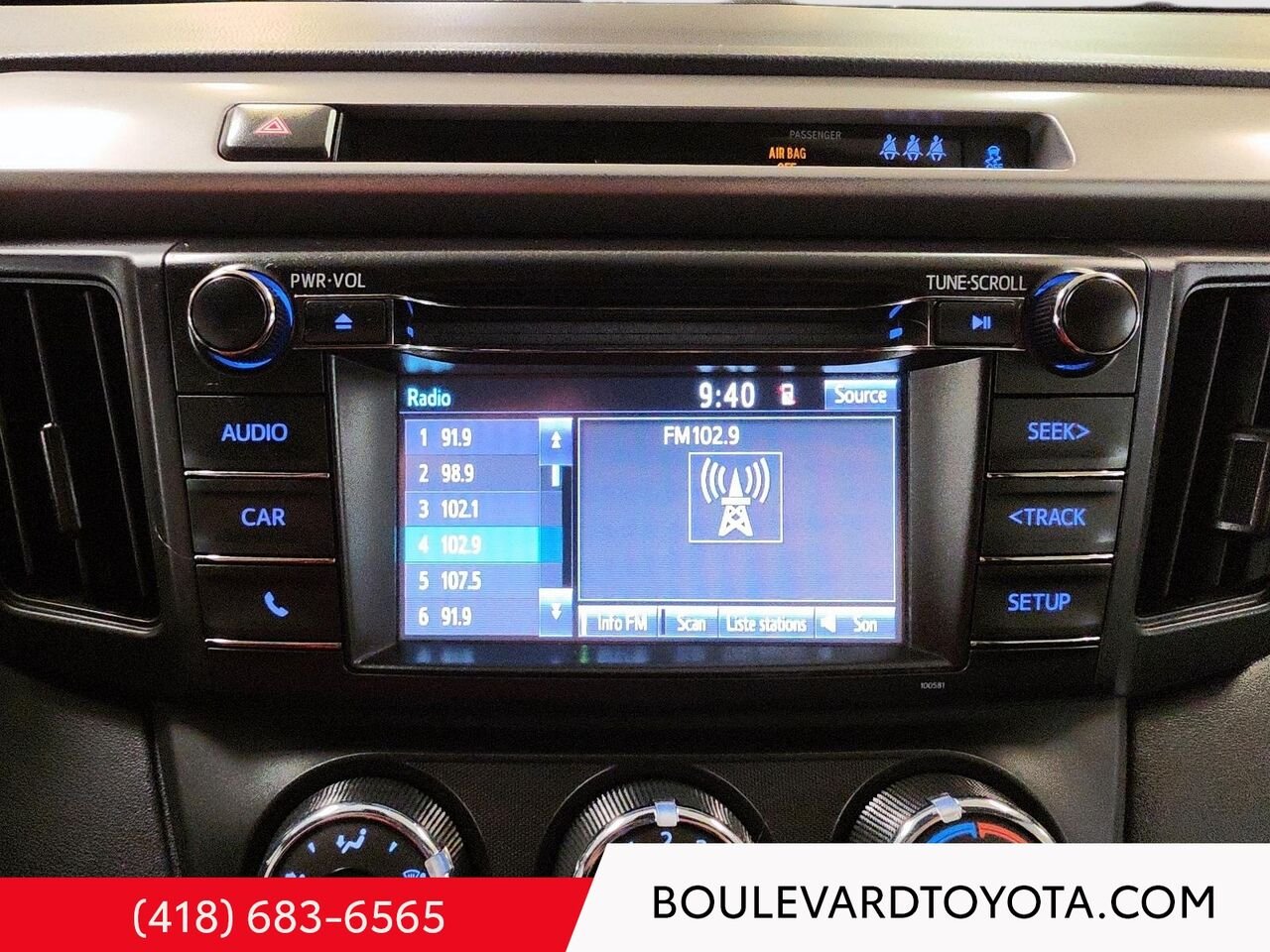 2018 Toyota RAV4 100160A-117 | LE White Québec - photo #11