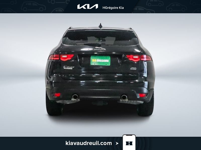 Jaguar F-PACE 2017 Noir Blainville - photo #5
