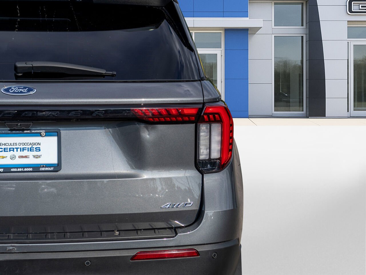 Ford Explorer Platinum 4 RM 2025 Gris Châteauguay - photo #38