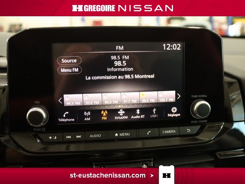 2022 Nissan Pathfinder White Laval - photo #19
