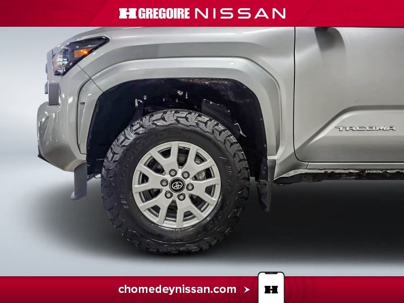 2025 Toyota Tacoma Silver Blainville - photo #11